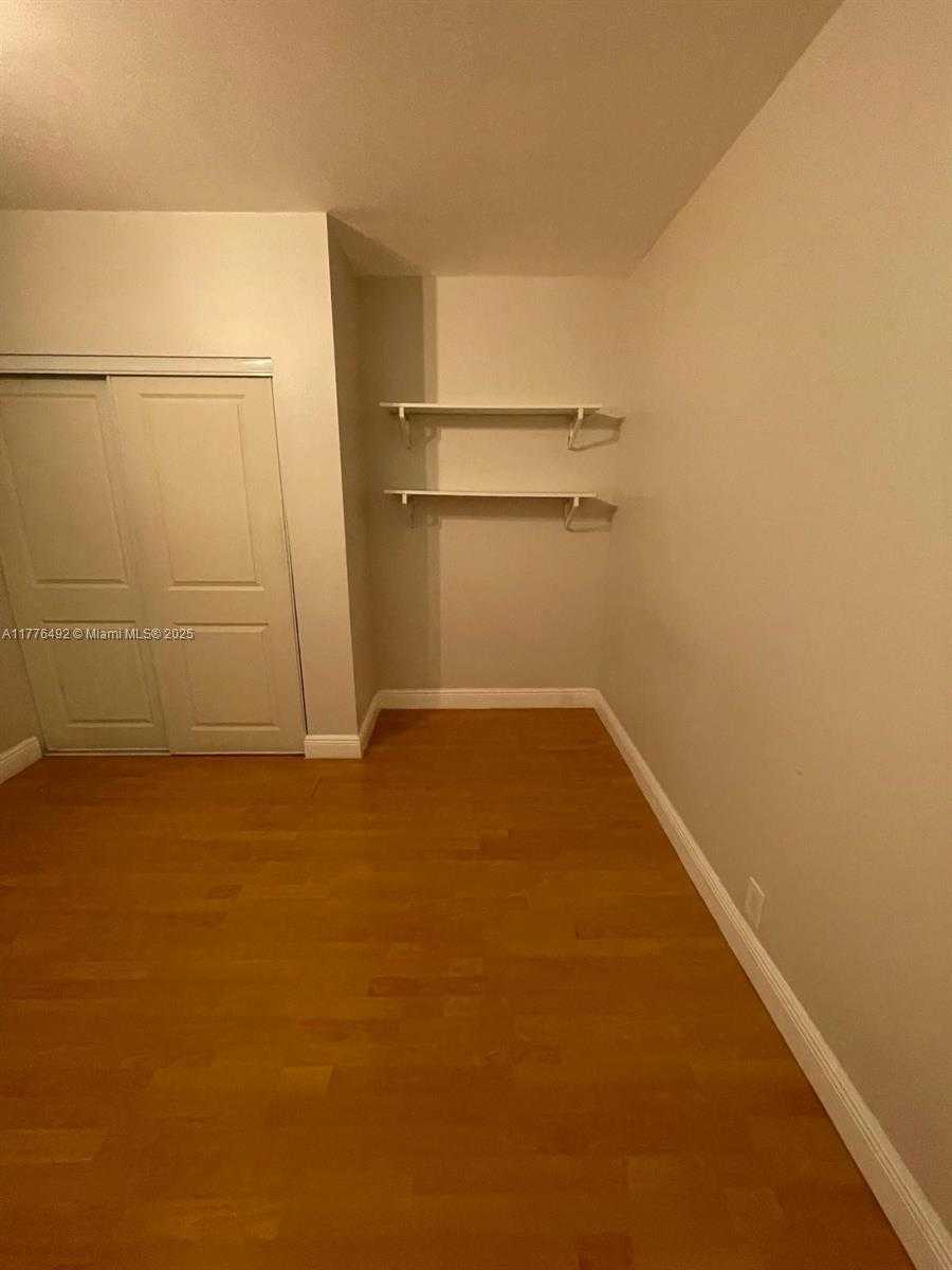 Small Image of 141 CRANDON BLVD #238, Key Biscayne Number 14
