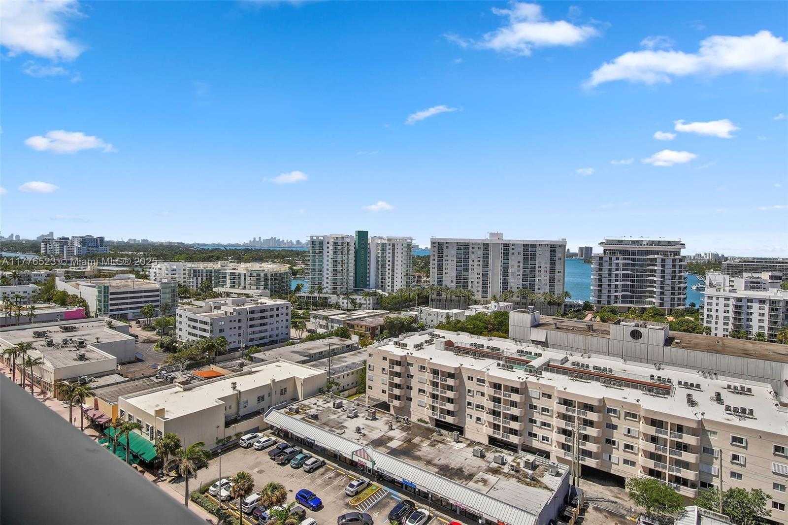 Small Image of 6799 COLLINS AVE #1201, Miami Beach Number 11