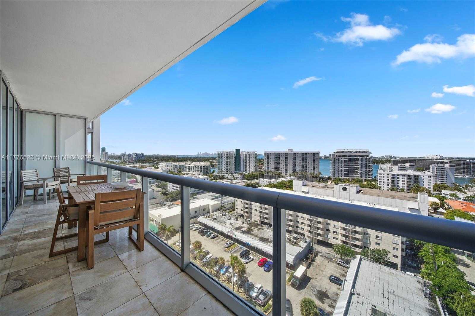 Small Image of 6799 COLLINS AVE #1201, Miami Beach Number 8