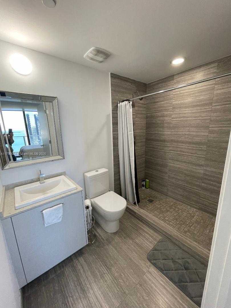 Small Image of 1010 BRICKELL AVE #2704, Miami Number 17