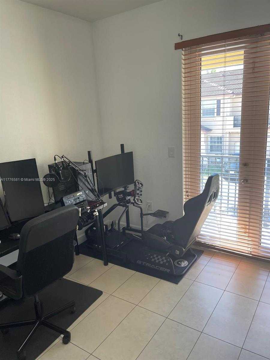 Small Image of 12981 SOUTH WEST 135TH ST #12981, Miami Number 11