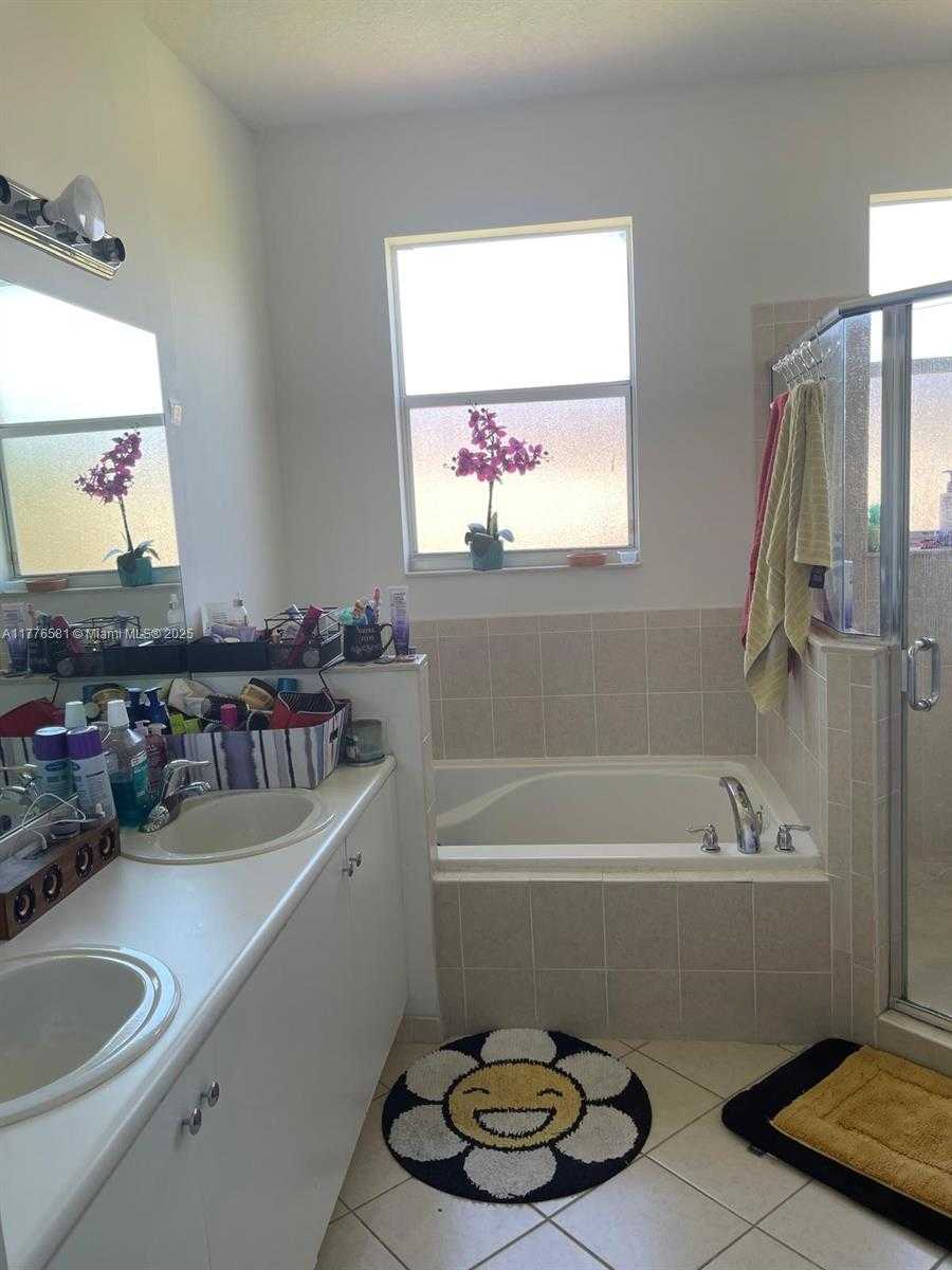 Small Image of 12981 SOUTH WEST 135TH ST #12981, Miami Number 17