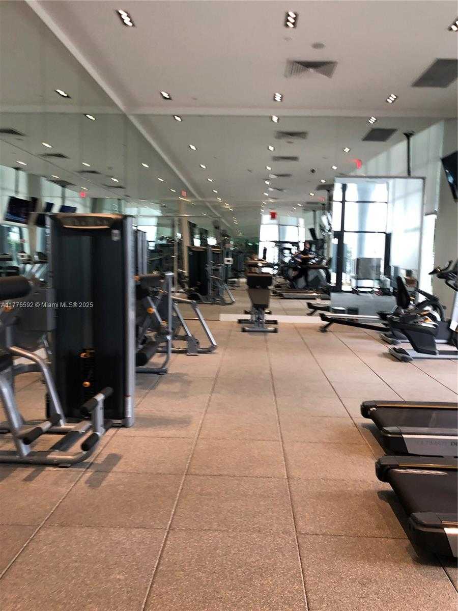 Small Image of 1600 #3308, Miami Number 23