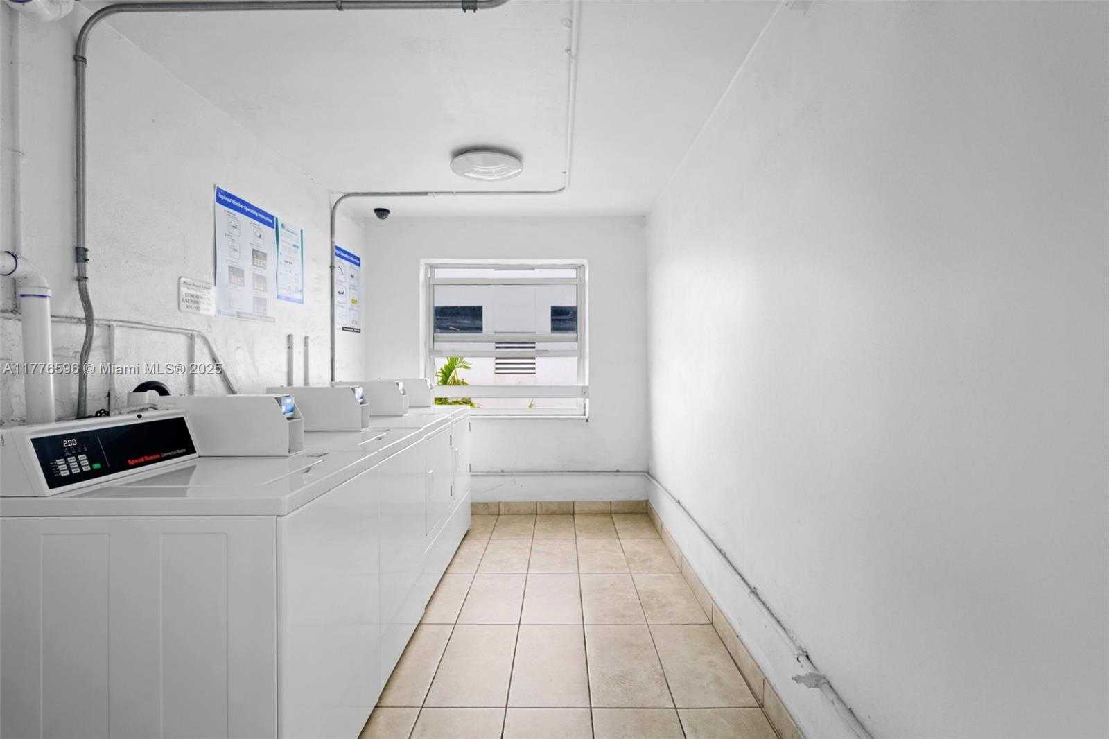 Small Image of 1610 LENOX AVE #402, Miami Beach Number 20