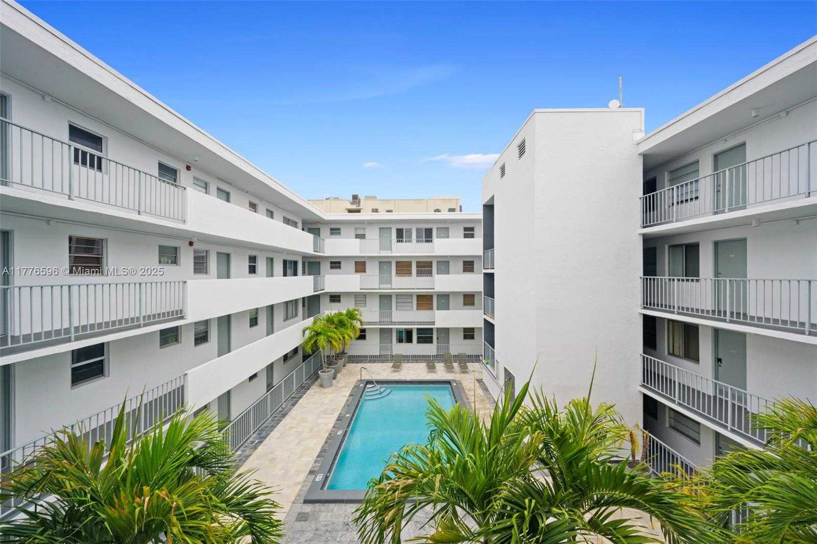 Small Image of 1610 LENOX AVE #402, Miami Beach Number 22