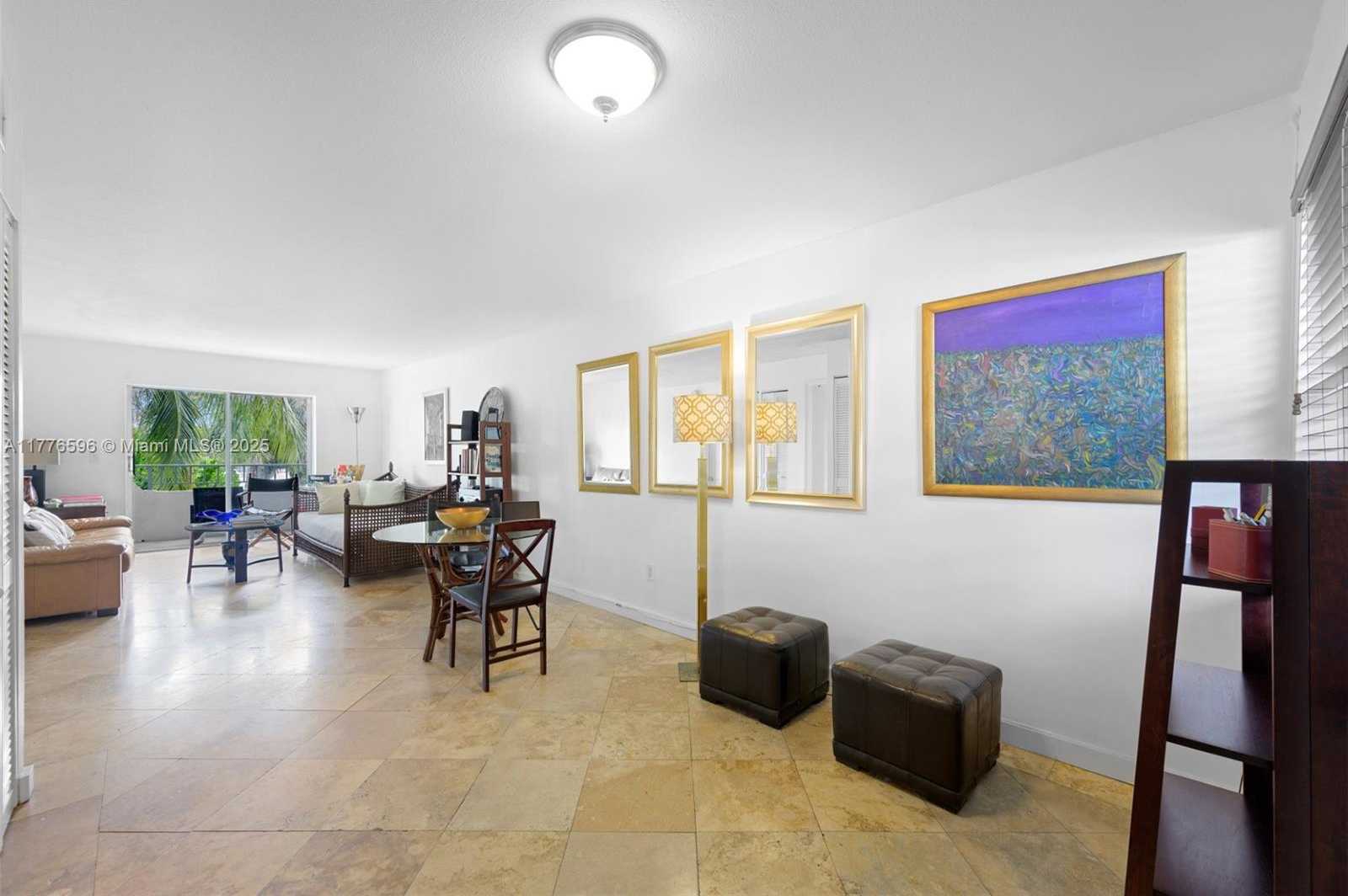 Small Image of 1610 LENOX AVE #402, Miami Beach Number 4