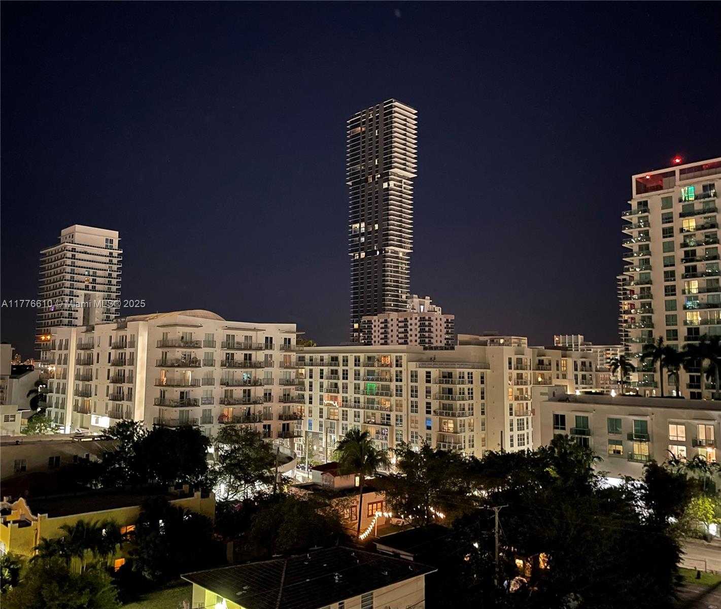 Small Image of 321 NORTH EAST 26TH ST #709, Miami Number 17