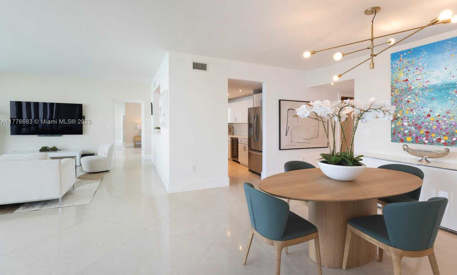 Small Image of 520 WEST AVE #1502, Miami Beach Number 3
