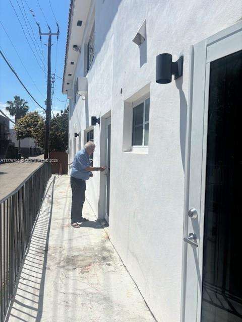 Small Image of 7116 BAY DR #6, Miami Beach Number 18
