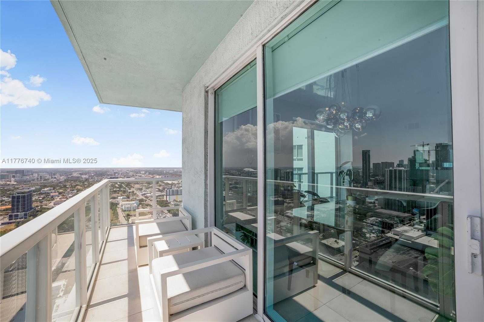 Small Image of 1900 NORTH BAYSHORE DR #4411, Miami Number 22