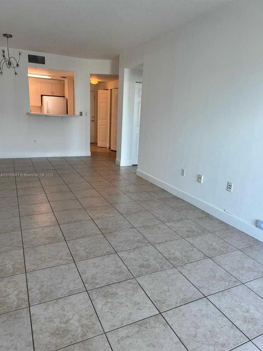 Small Image of 50 MENORES AVE #518, Coral Gables Number 2