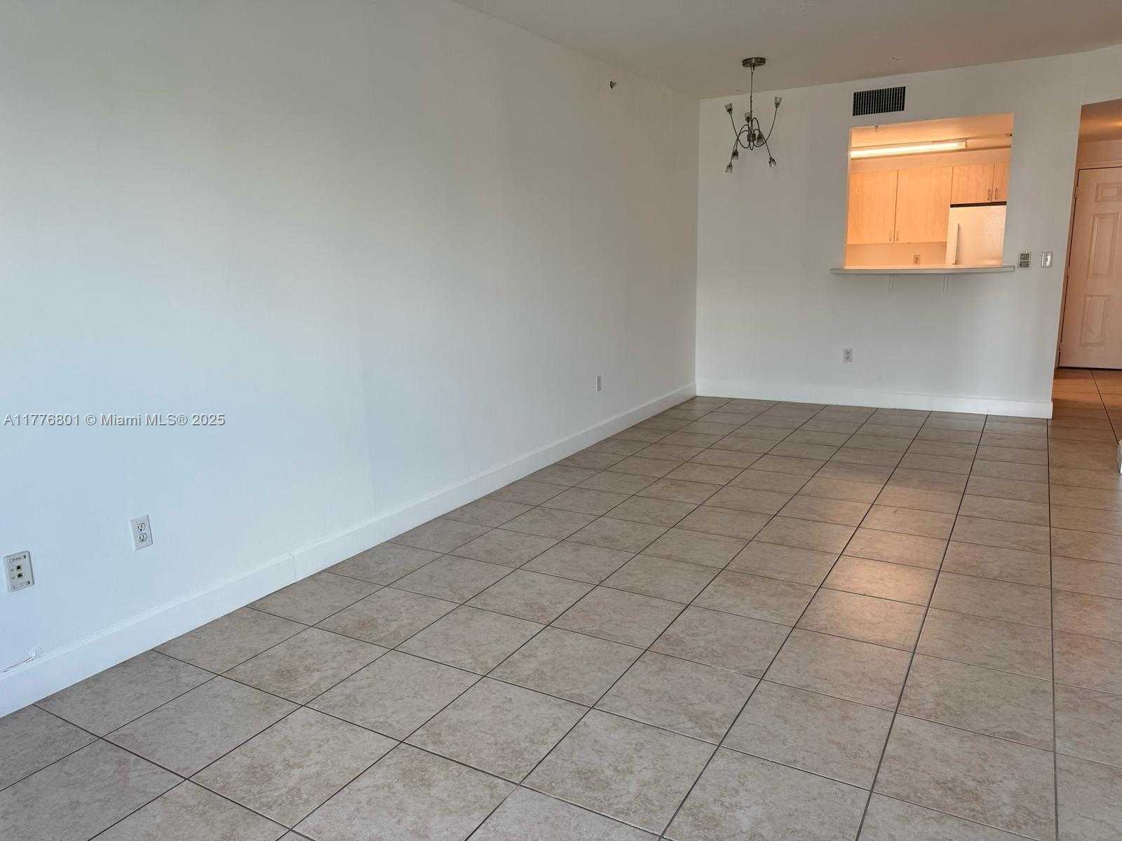 Small Image of 50 MENORES AVE #518, Coral Gables Number 5