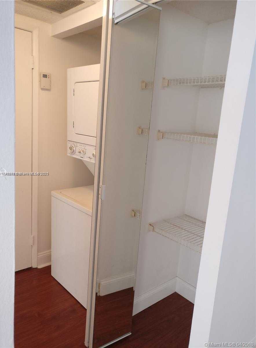 Small Image of 20515 EAST COUNTRY CLUB DR #248, Aventura Number 6