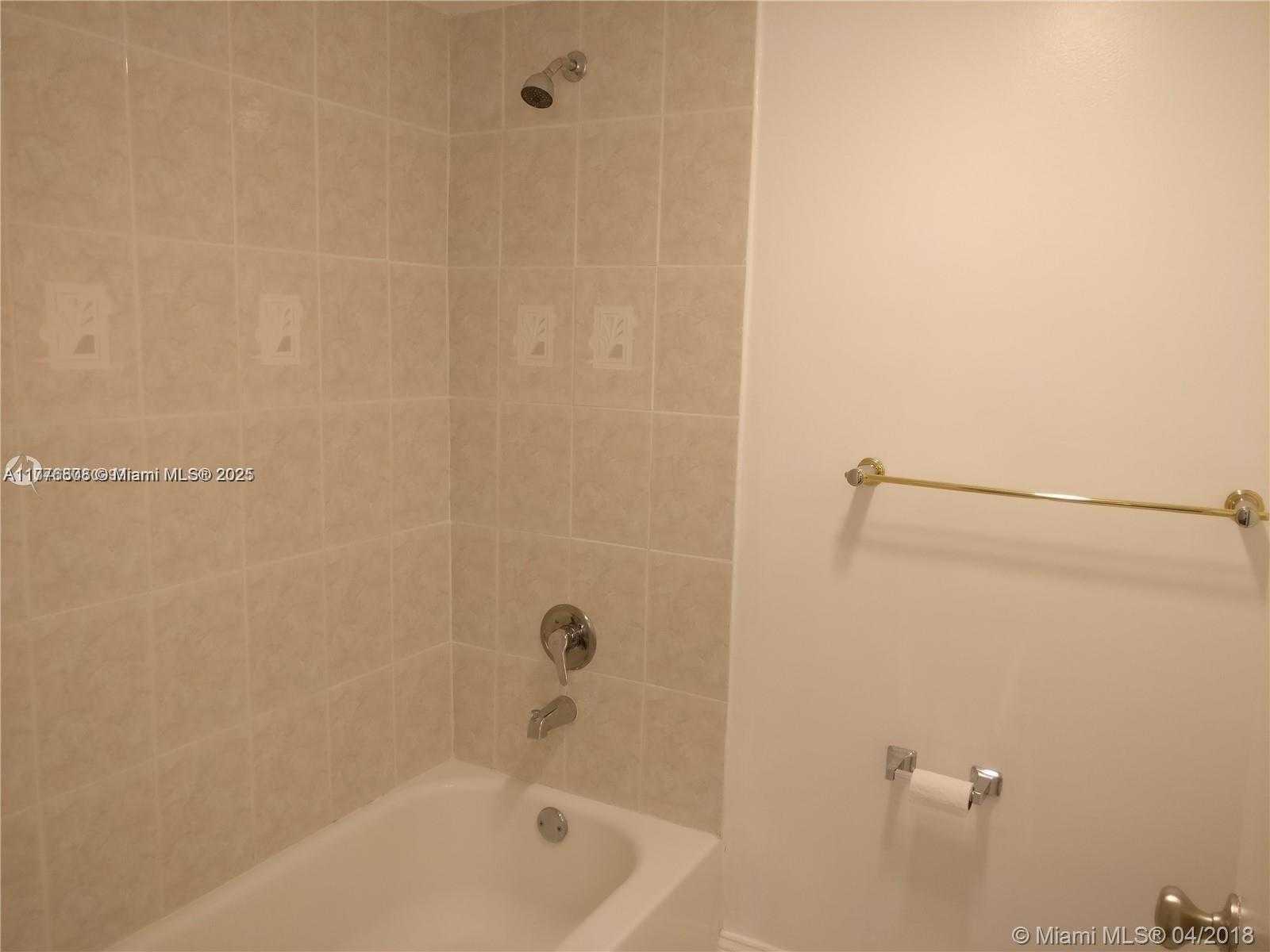 Small Image of 20515 EAST COUNTRY CLUB DR #248, Aventura Number 8