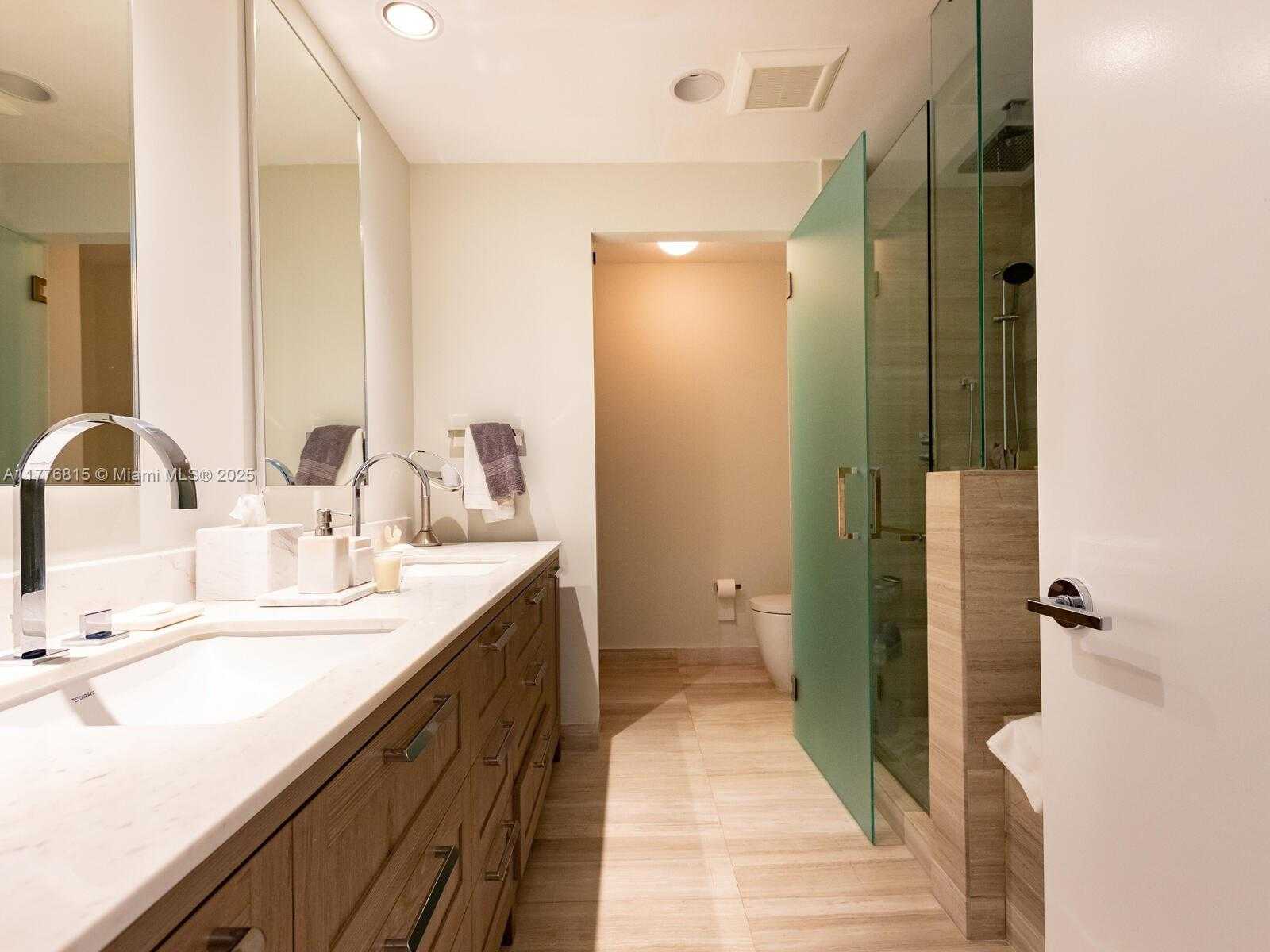 Small Image of 360 OCEAN DR #304S, Key Biscayne Number 13