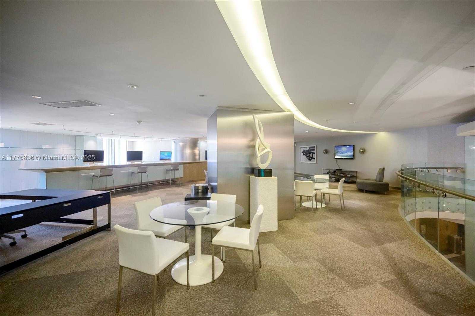 Small Image of 92 SOUTH WEST 3RD ST #4212, Miami Number 16
