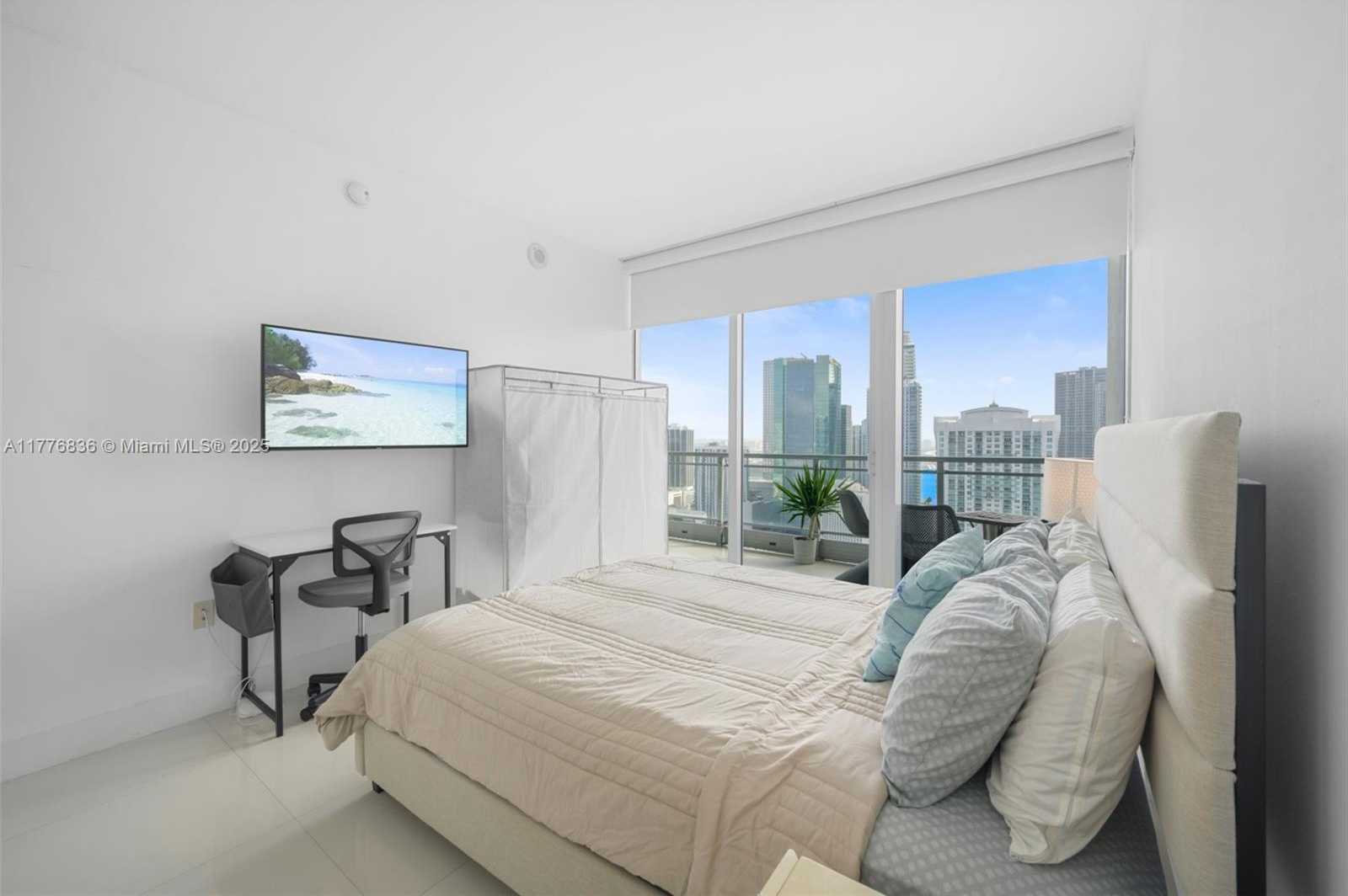 Small Image of 92 SOUTH WEST 3RD ST #4212, Miami Number 5