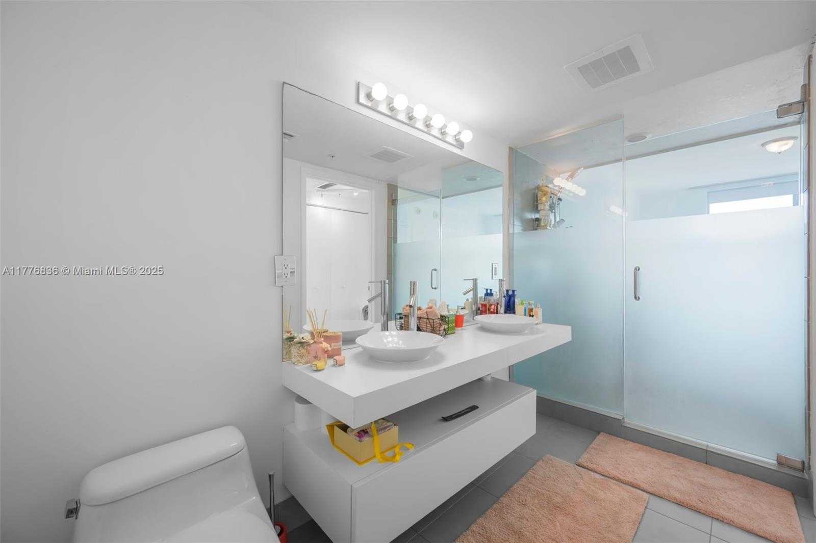 Small Image of 92 SOUTH WEST 3RD ST #4212, Miami Number 6