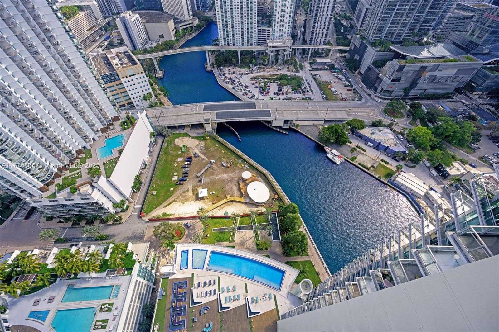 Small Image of 92 SOUTH WEST 3RD ST #4212, Miami Number 9