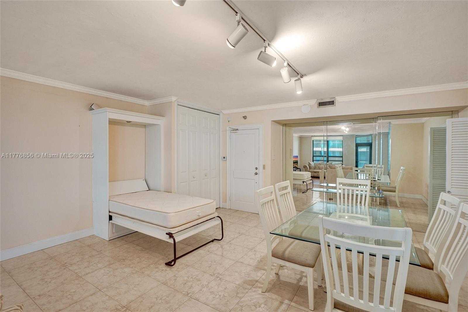 Small Image of 10185 COLLINS AVE #1021, Bal Harbour Number 11