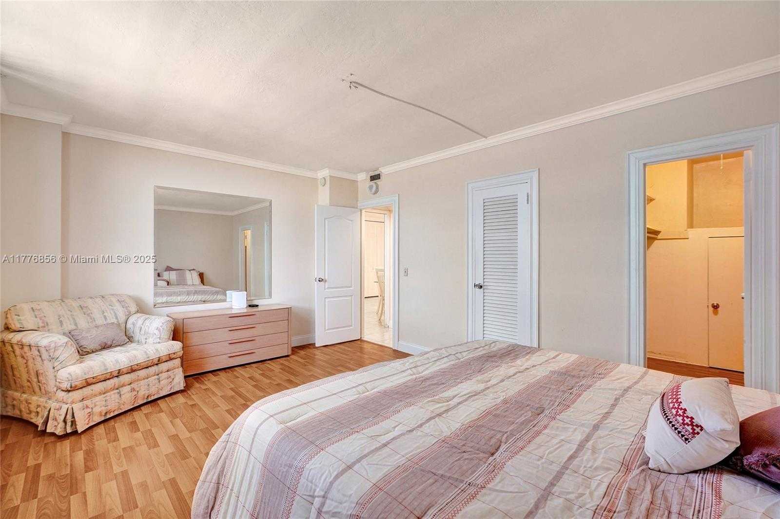 Small Image of 10185 COLLINS AVE #1021, Bal Harbour Number 19