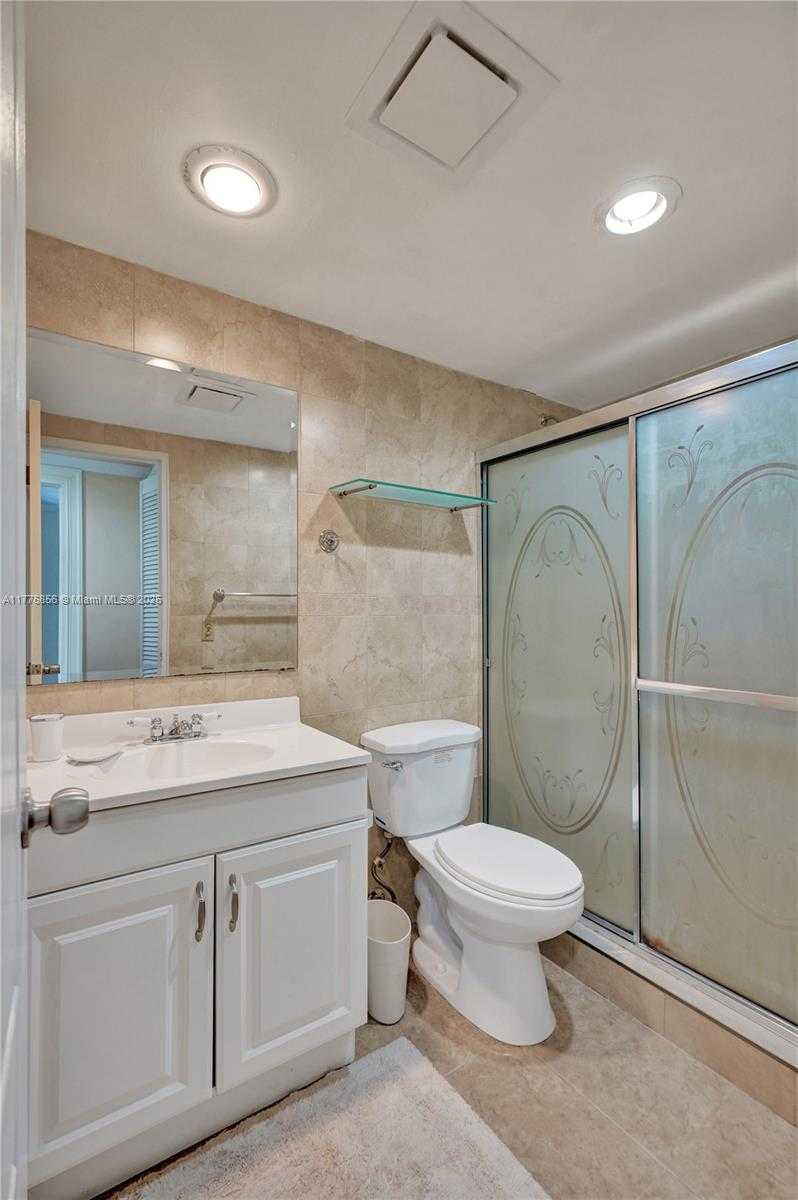 Small Image of 10185 COLLINS AVE #1021, Bal Harbour Number 22