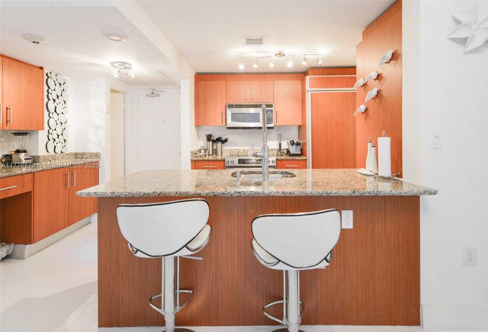 Small Image of 10275 COLLINS AVE #307, Bal Harbour Number 10