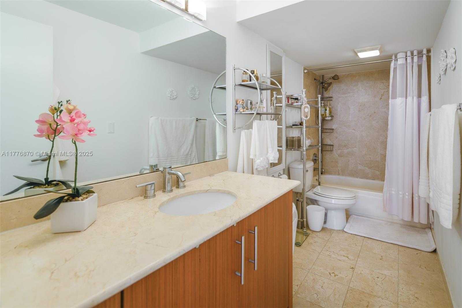 Small Image of 10275 COLLINS AVE #307, Bal Harbour Number 16