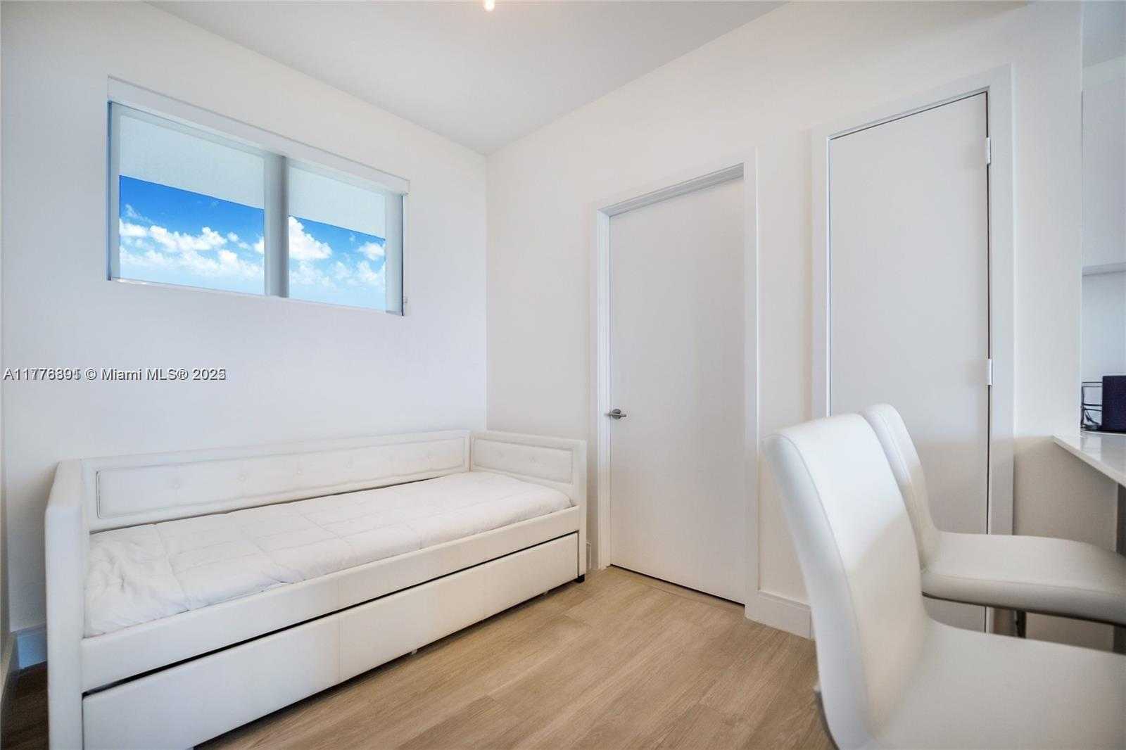 Small Image of 2900 NORTH EAST 7TH AVE #2505, Miami Number 7
