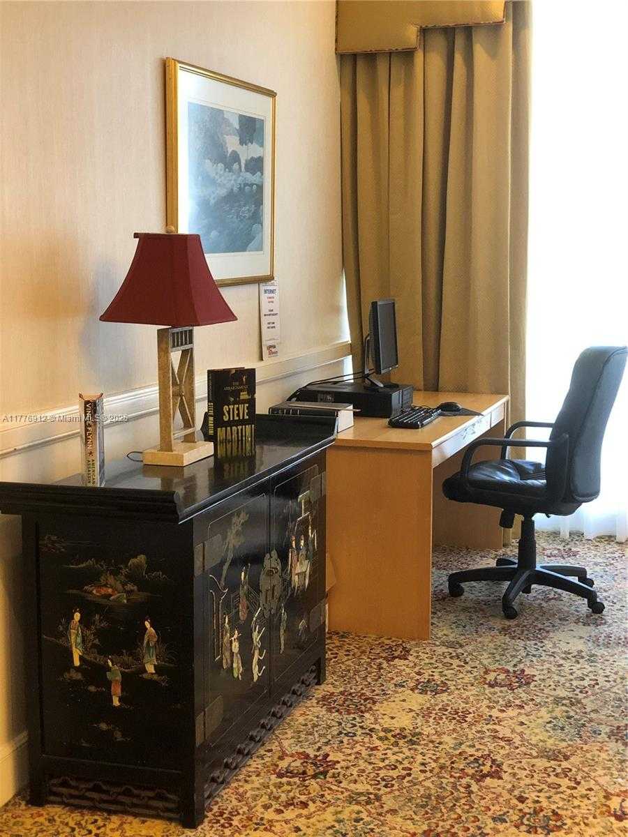 Small Image of 3800 SOUTH OCEAN DR #410, Hollywood Number 24