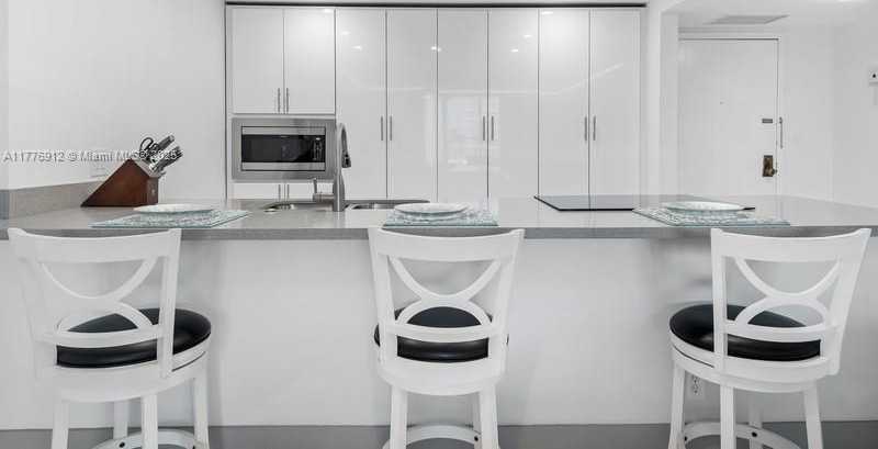 Small Image of 3800 SOUTH OCEAN DR #410, Hollywood Number 5