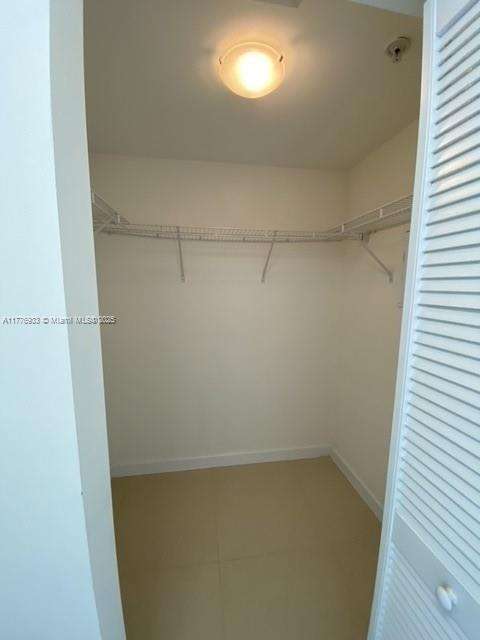 Small Image of 325 SOUTH BISCAYNE BLVD #4215, Miami Number 16