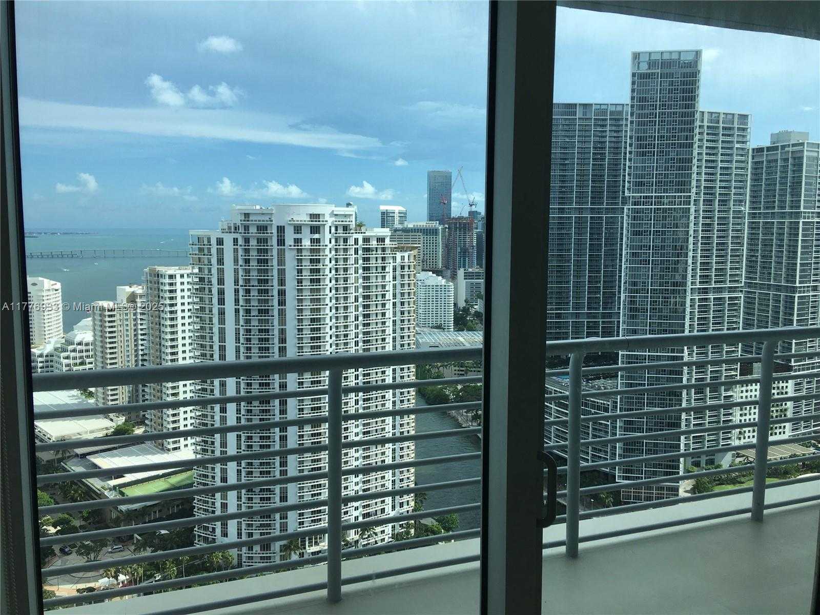 Small Image of 325 SOUTH BISCAYNE BLVD #4215, Miami Number 20