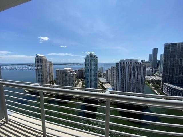 Small Image of 325 SOUTH BISCAYNE BLVD #4215, Miami Number 24
