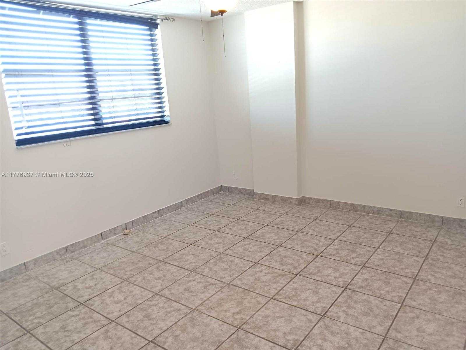 Small Image of 3703 NORTH EAST 166TH ST #704, North Miami Beach Number 14