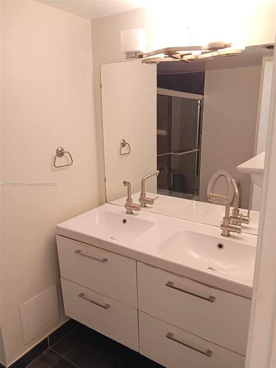 Small Image of 3703 NORTH EAST 166TH ST #704, North Miami Beach Number 18