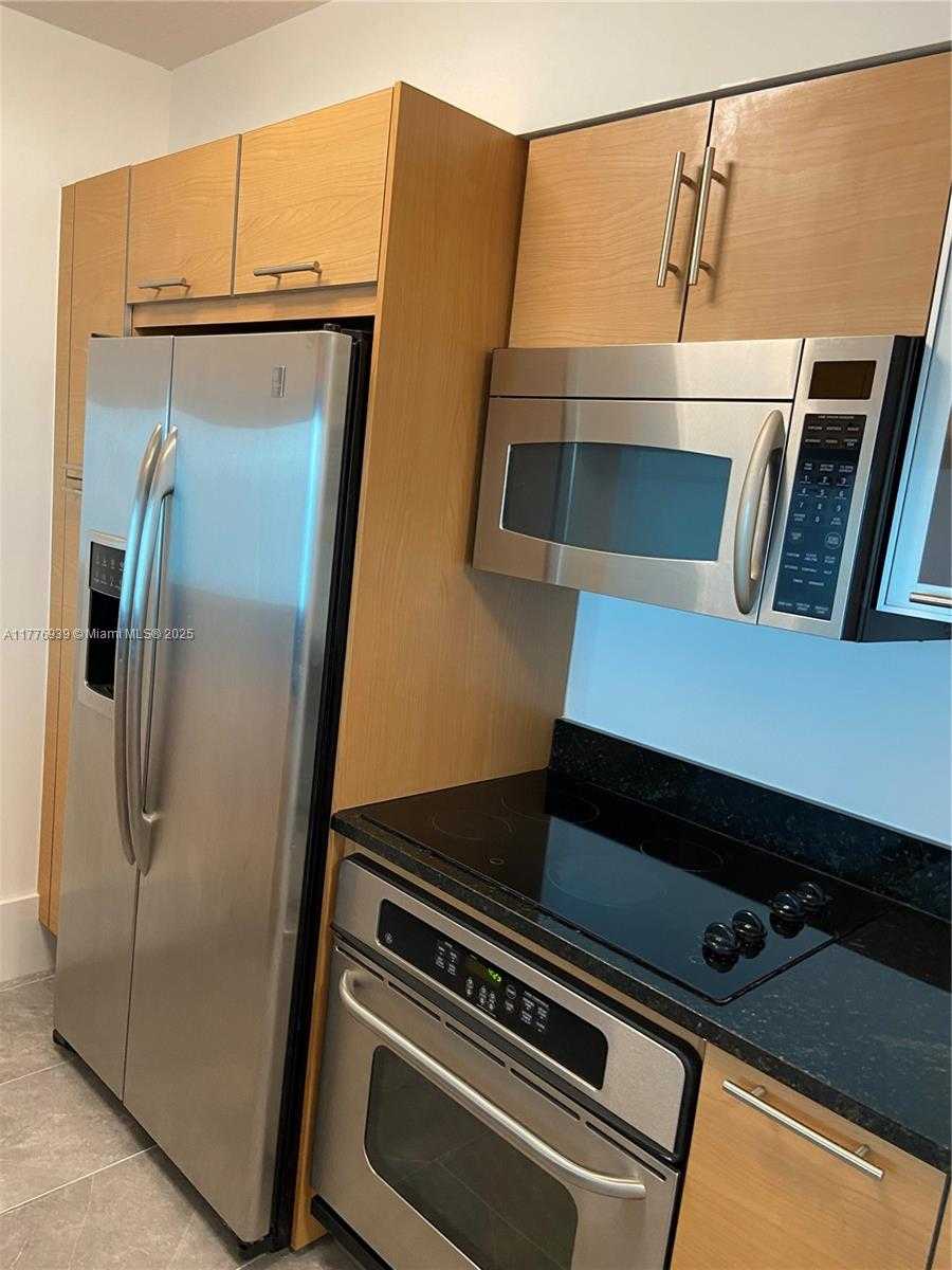 Small Image of 31 SOUTH EAST 5TH ST #2103, Miami Number 12