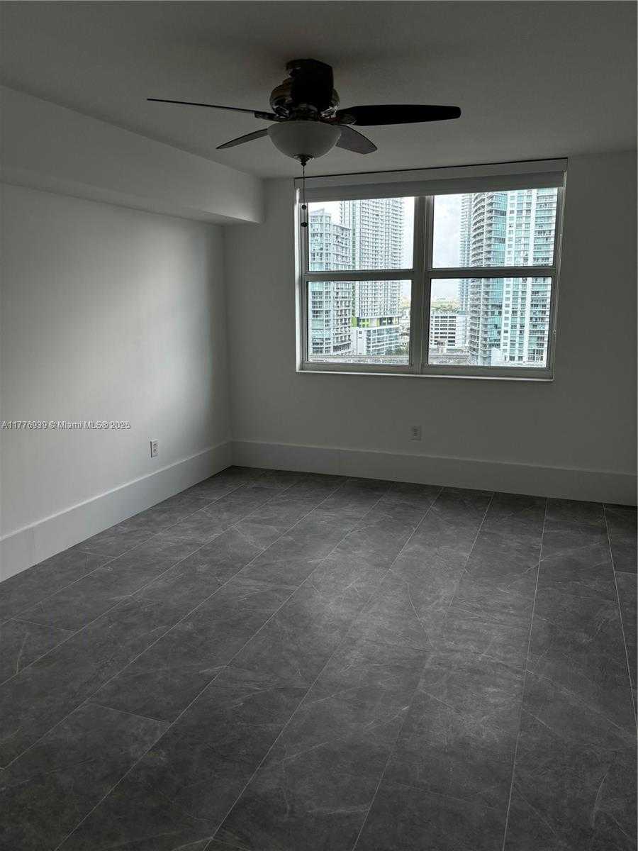 Small Image of 31 SOUTH EAST 5TH ST #2103, Miami Number 24