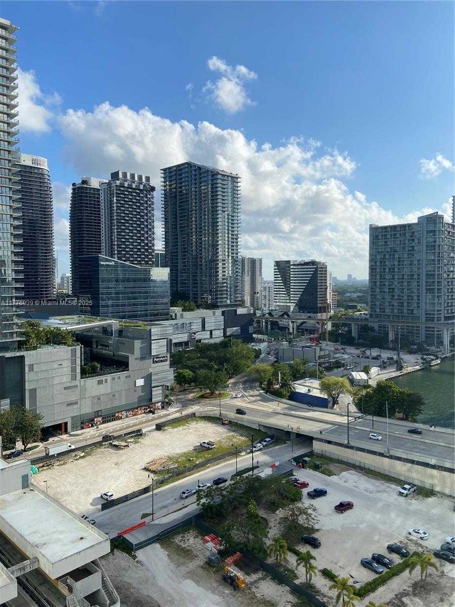 Small Image of 31 SOUTH EAST 5TH ST #2103, Miami Number 3