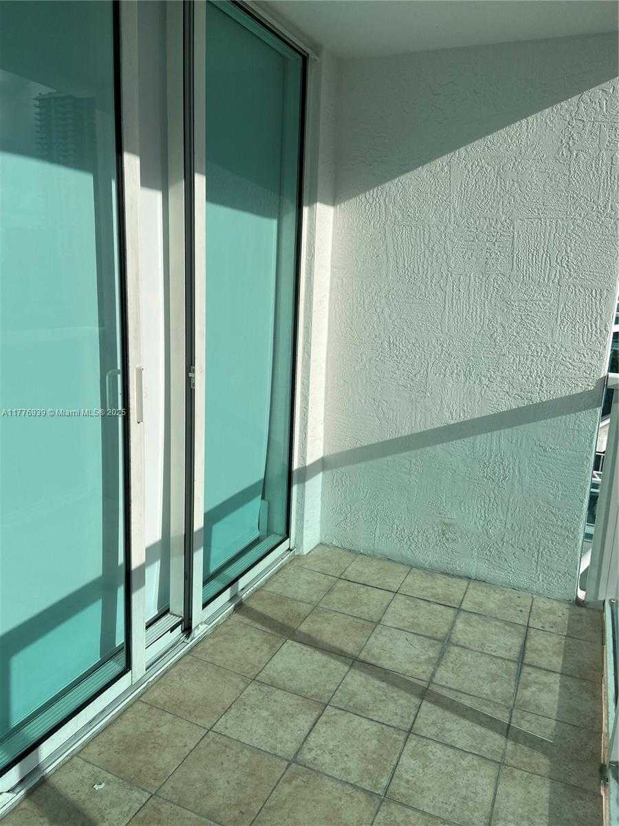 Small Image of 31 SOUTH EAST 5TH ST #2103, Miami Number 5