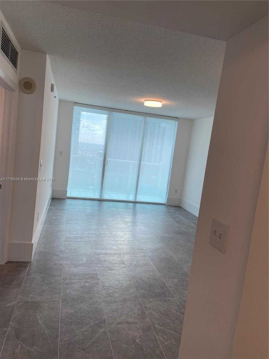 Small Image of 31 SOUTH EAST 5TH ST #2103, Miami Number 7