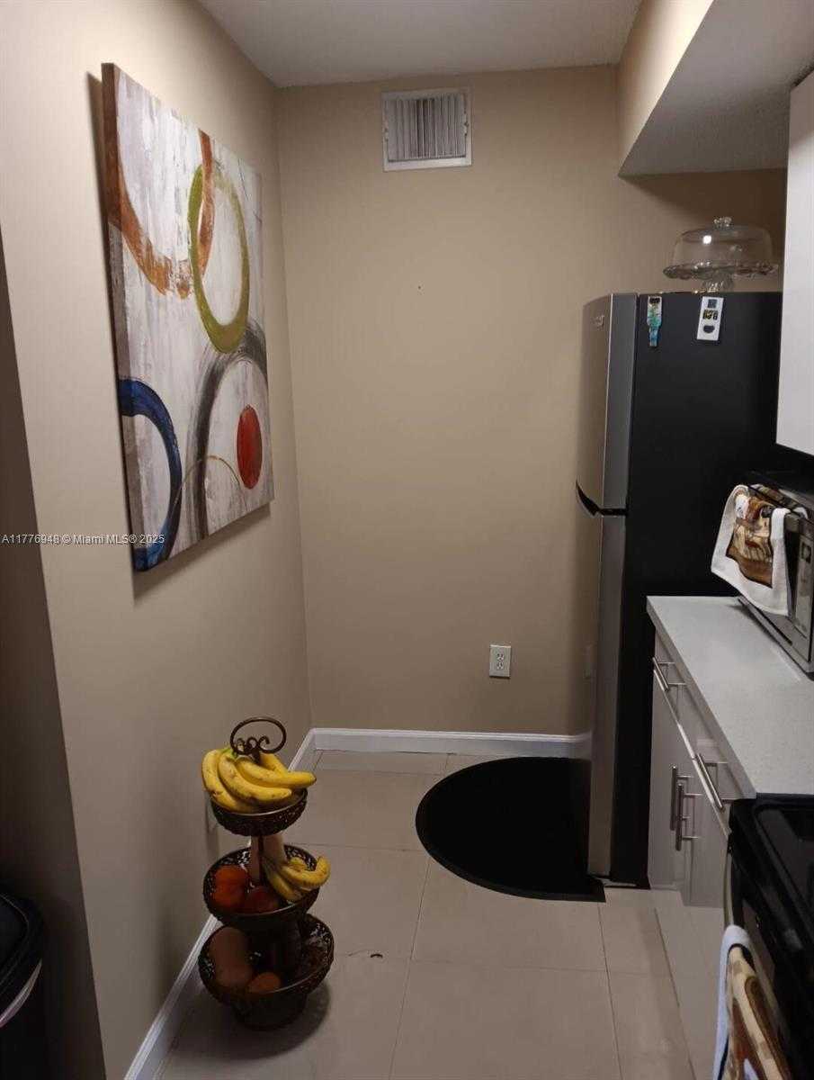 Small Image of 18870 NORTH WEST 57TH AVE #108, Hialeah Number 33