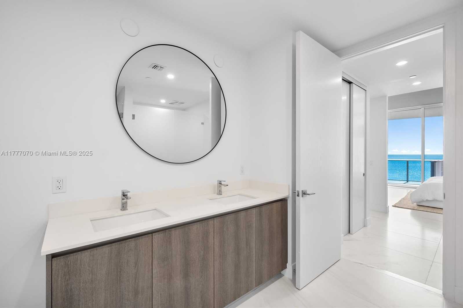 Small Image of 17550 COLLINS AVE #903, Sunny Isles Beach Number 10