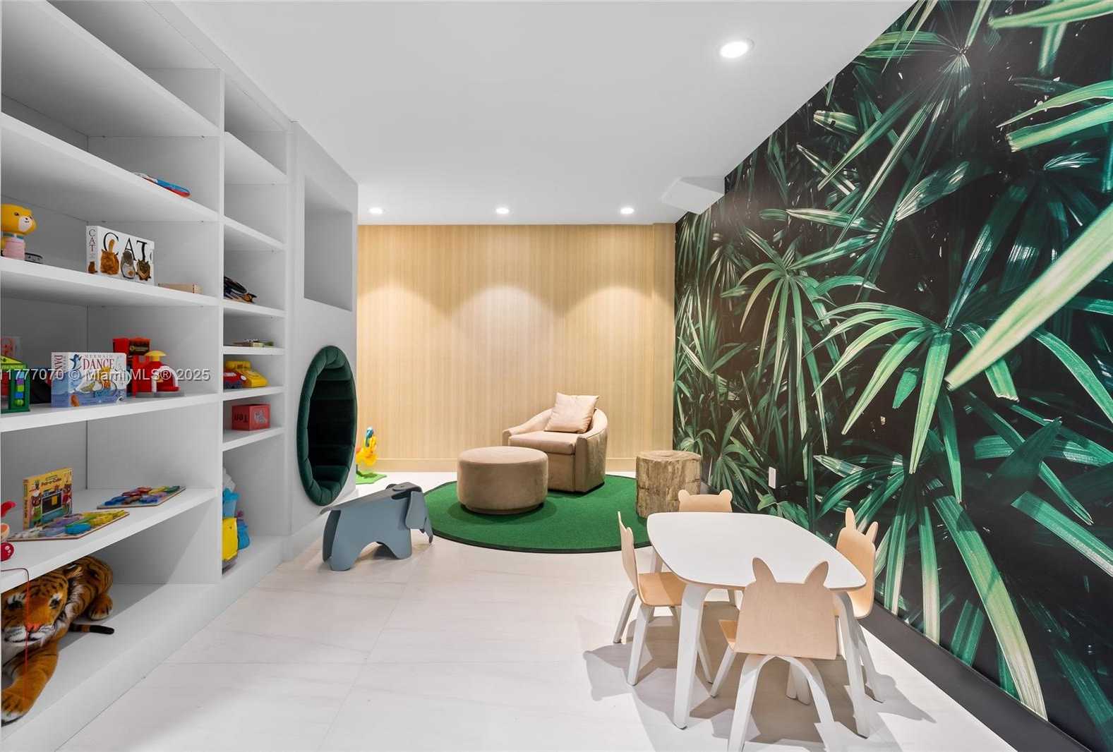Small Image of 17550 COLLINS AVE #903, Sunny Isles Beach Number 22