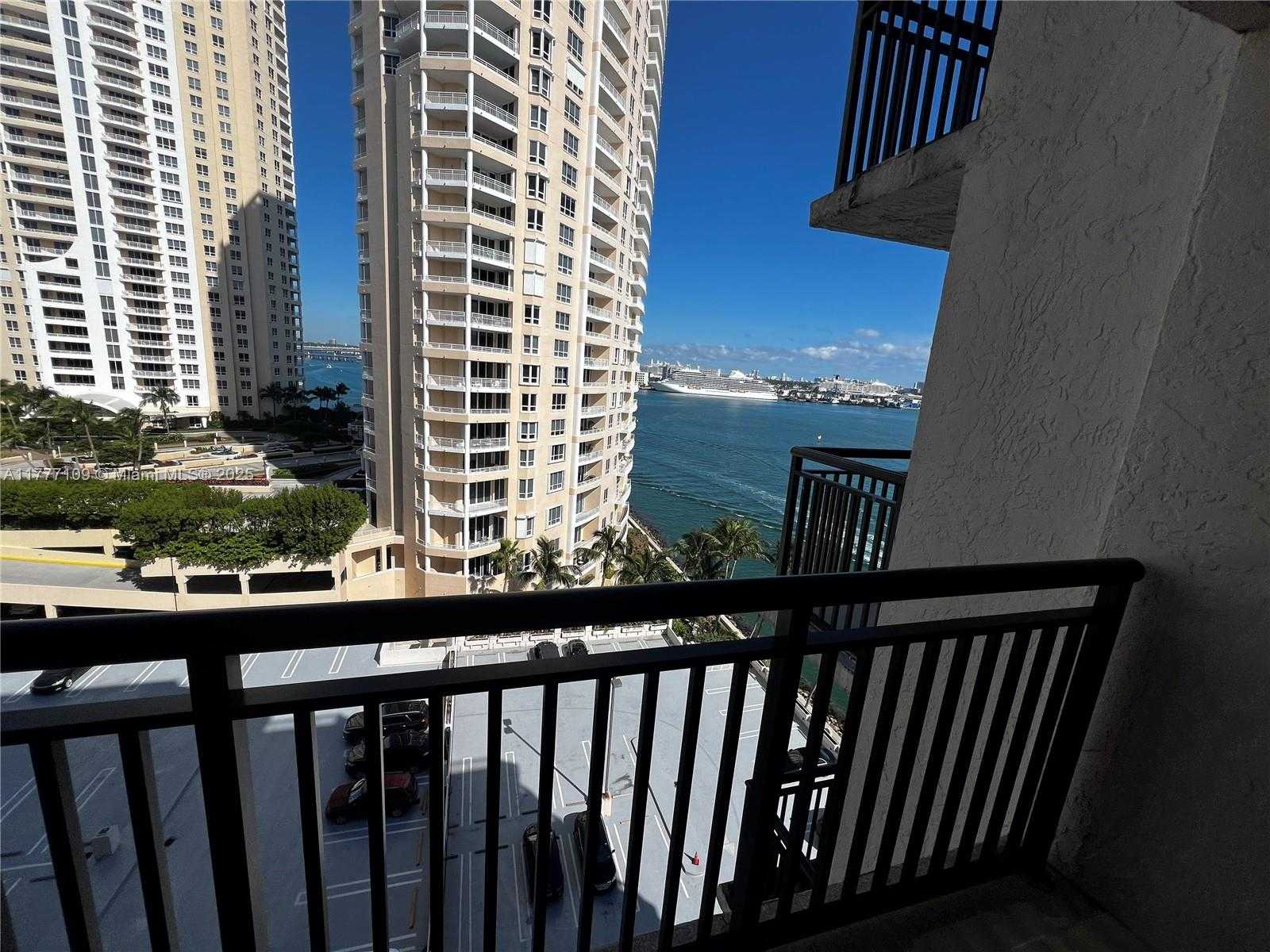 Small Image of 540 BRICKELL KEY DR #1226, Miami Number 19