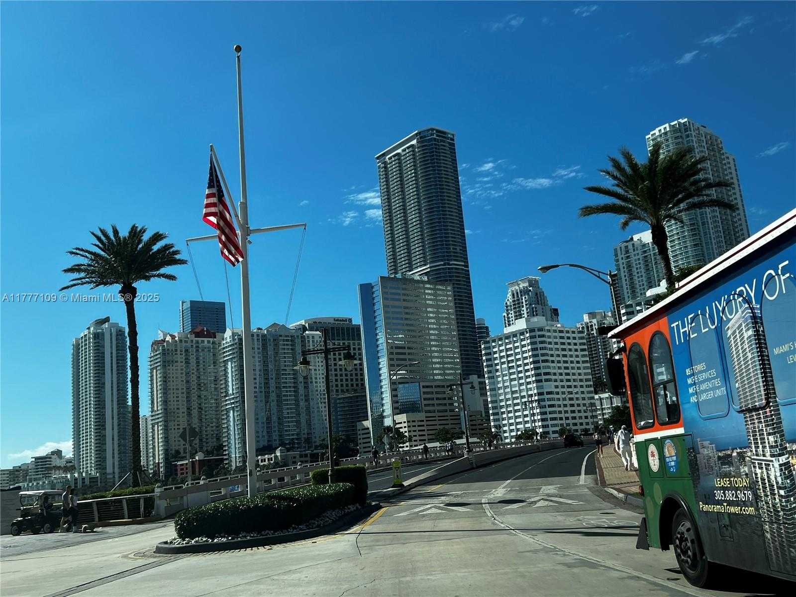 Small Image of 540 BRICKELL KEY DR #1226, Miami Number 2