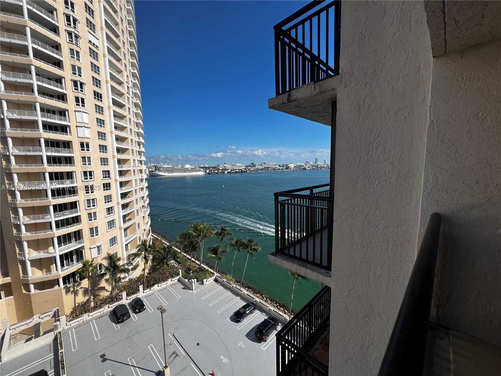 Small Image of 540 BRICKELL KEY DR #1226, Miami Number 20