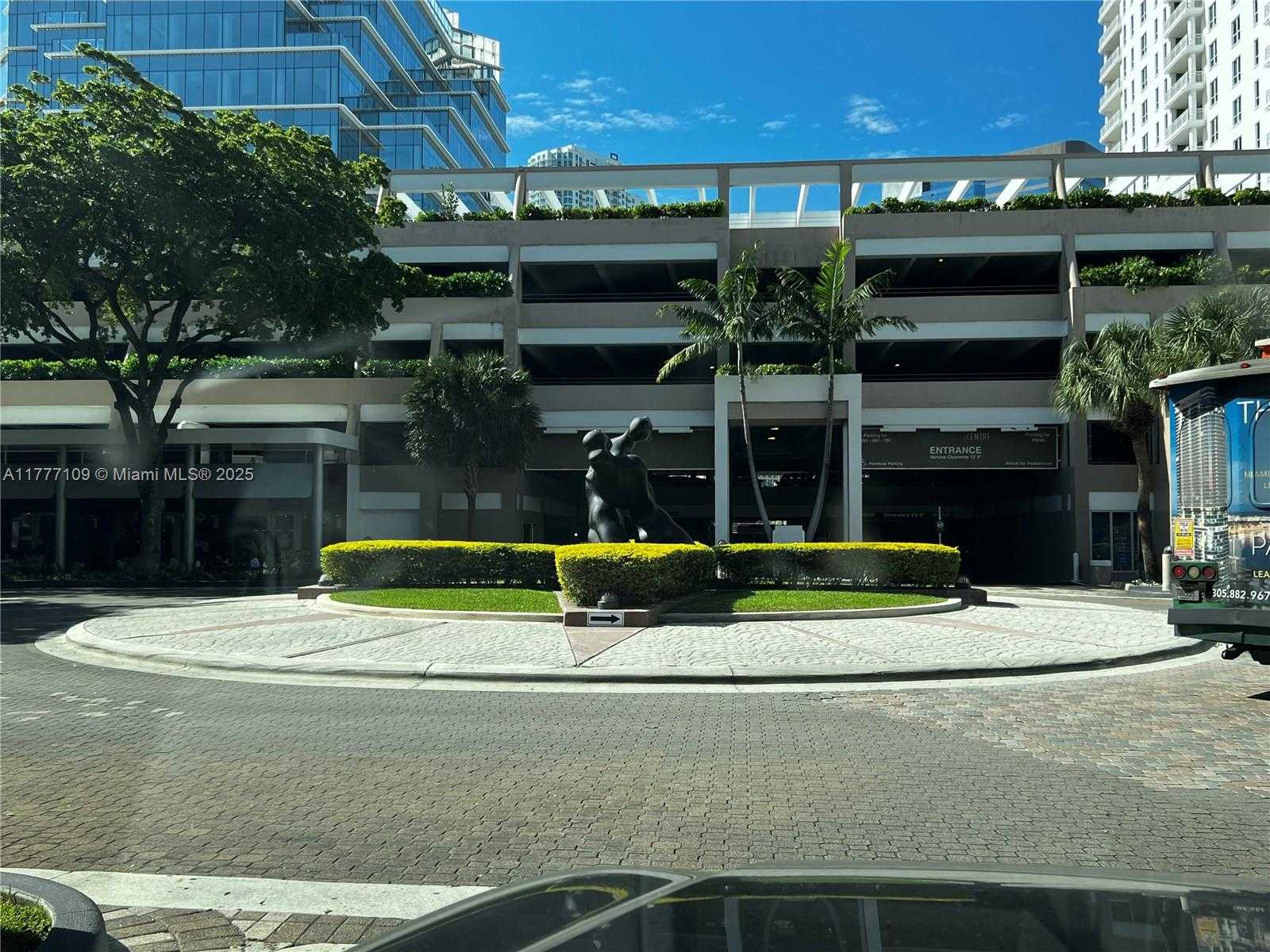 Small Image of 540 BRICKELL KEY DR #1226, Miami Number 5