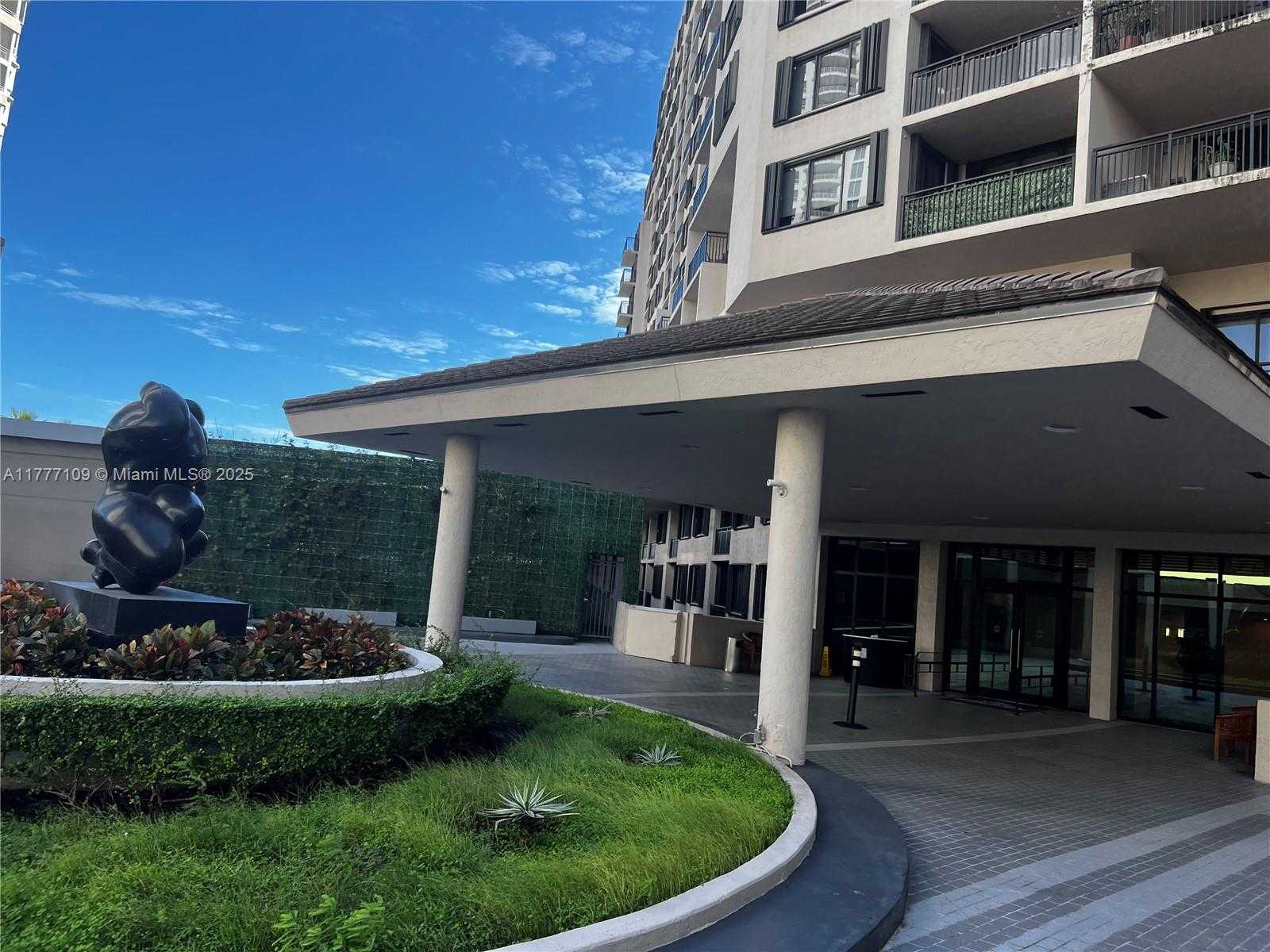 Small Image of 540 BRICKELL KEY DR #1226, Miami Number 9