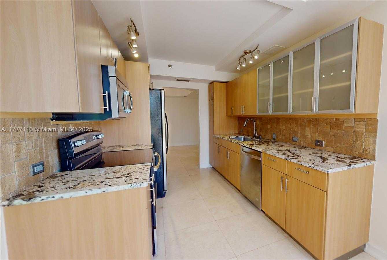 Small Image of 20191 EAST COUNTRY CLUB DR #408, Aventura Number 18